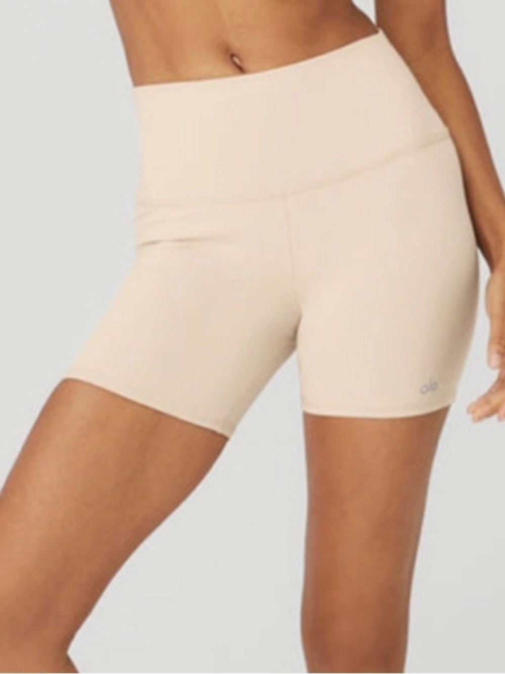 ALO Yoga High-Rise Air Brush Light Beige Bike Shorts Small